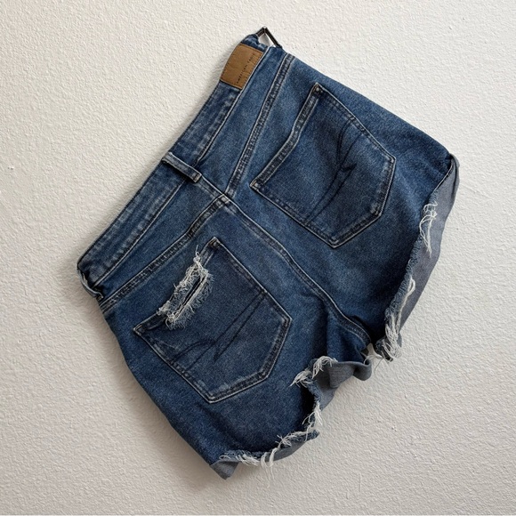 American Eagle AE Stretch Mom Short Distressed Denim Dark Blue Jean size 8 - Picture 2 of 9